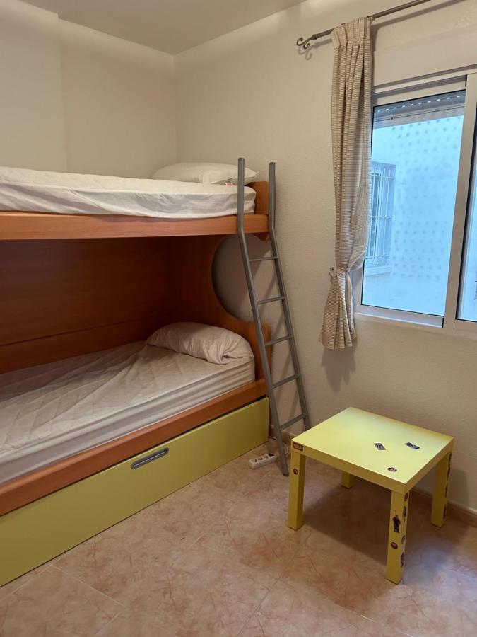 Andy'S Apartment Торевиеха Екстериор снимка